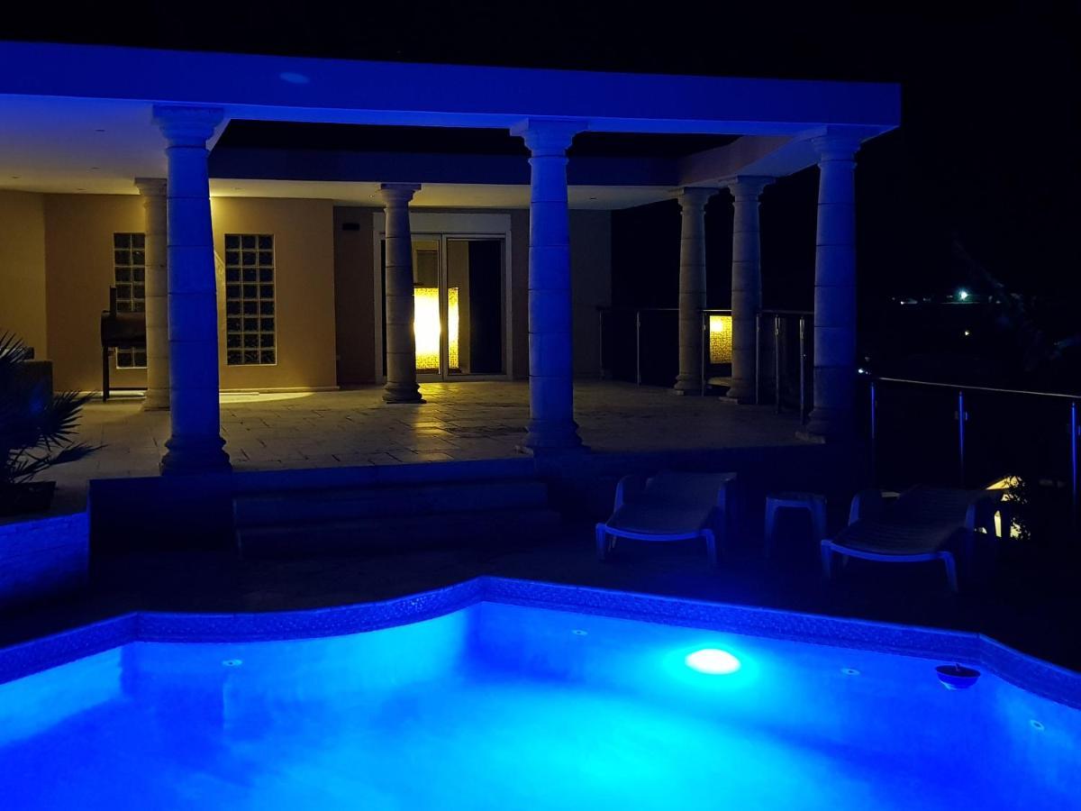 C'Renity Villa Cul de Sac Buitenkant foto